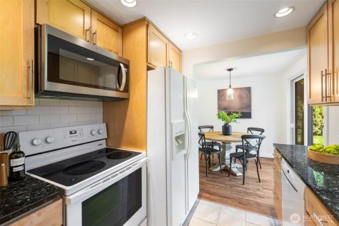 1557 NE 171st Street Shoreline WA 98155