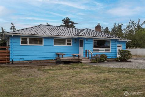 1123 Forest Glen Road Oak Harbor WA 98277