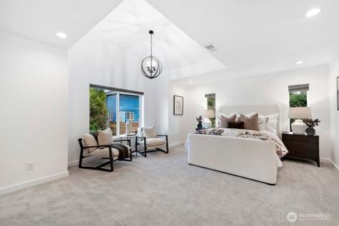 4837 S Holly Street Seattle WA 98118