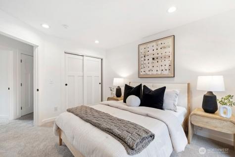 4837 S Holly Street Seattle WA 98118