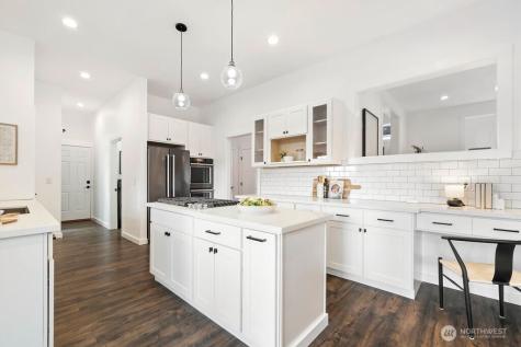 4837 S Holly Street Seattle WA 98118