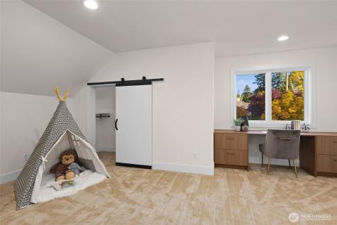 105 Windsor Drive SE Sammamish WA 98074