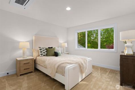 105 Windsor Drive SE Sammamish WA 98074