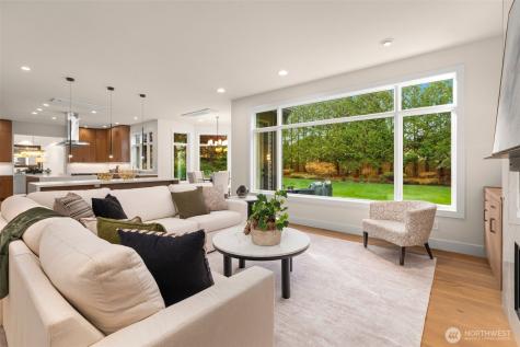 105 Windsor Drive SE Sammamish WA 98074