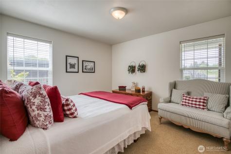 108 Garden Place Elma WA 98541