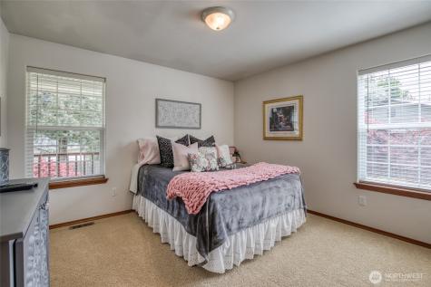 108 Garden Place Elma WA 98541