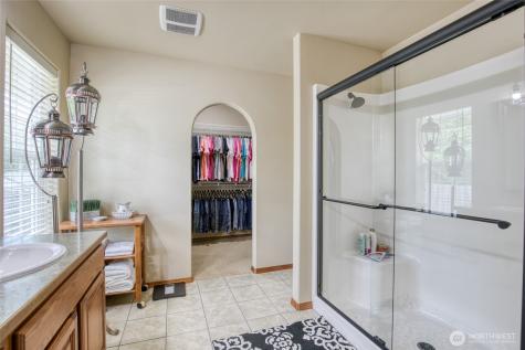 108 Garden Place Elma WA 98541