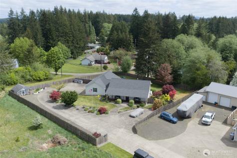 108 Garden Place Elma WA 98541