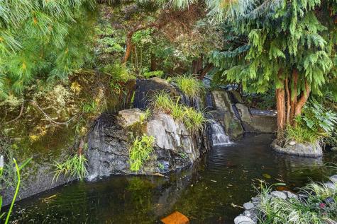 72 Olympic Drive NW Shoreline WA 98177