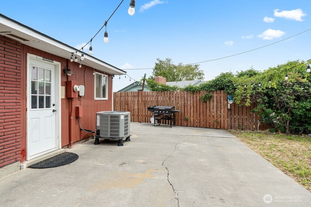 281 Mocliff Avenue Ephrata WA 98823