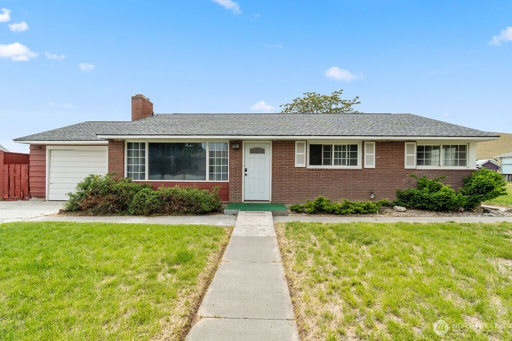 281 Mocliff Avenue Ephrata WA 98823