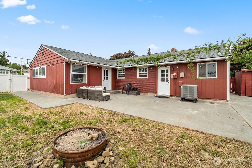 281 Mocliff Avenue Ephrata WA 98823