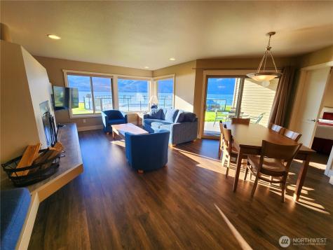 1 Lakeside 704-h Manson WA 98831