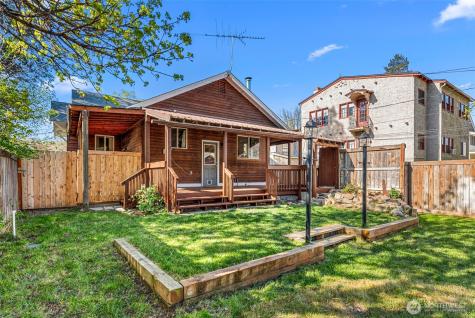 417 Cottage Avenue Cashmere WA 98815