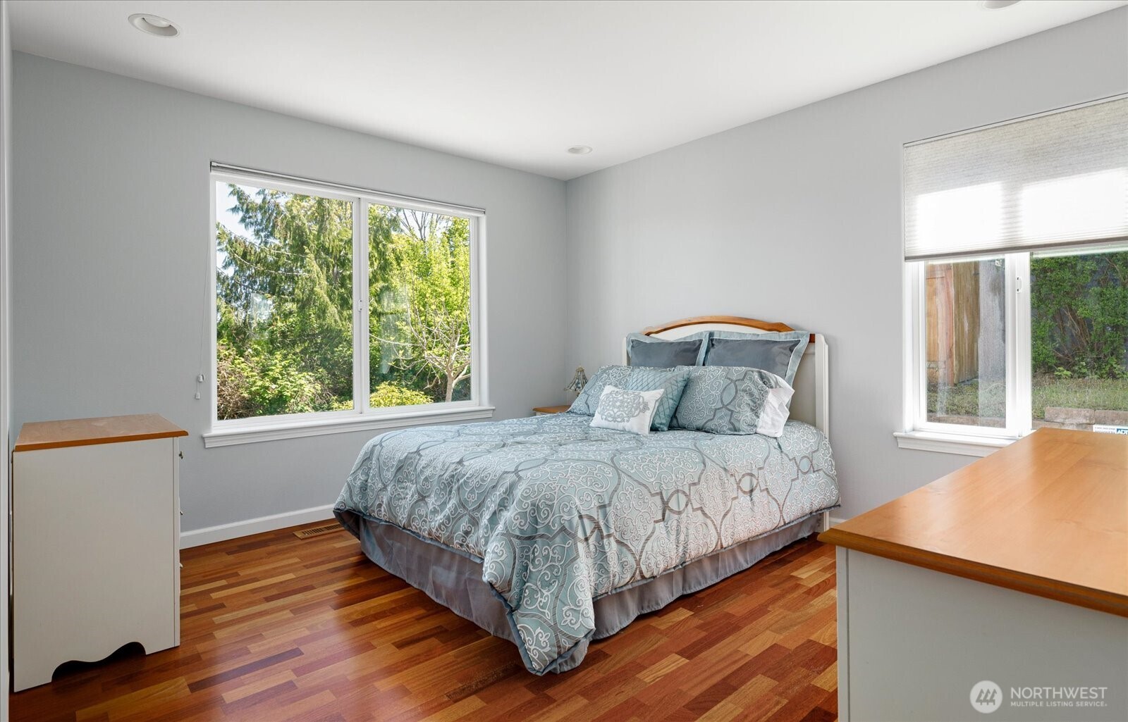 2390 SW Freund Street Oak Harbor WA 98277