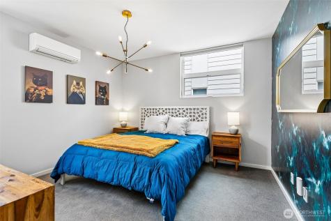 4306 Evanston Avenue N Seattle WA 98103