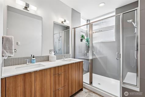 4306 Evanston Avenue N Seattle WA 98103