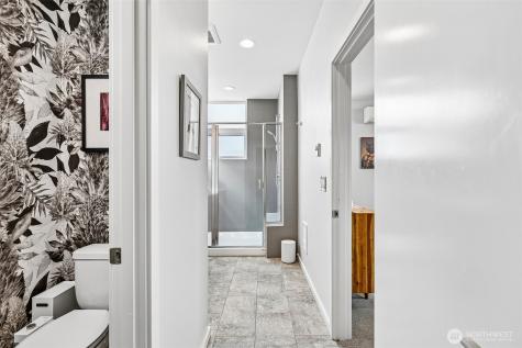 4306 Evanston Avenue N Seattle WA 98103