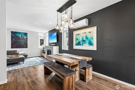 4306 Evanston Avenue N Seattle WA 98103