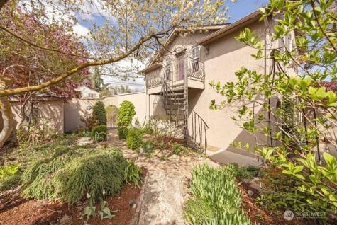 22 N Franklin Avenue Wenatchee WA 98801