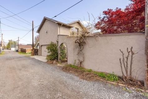 22 N Franklin Avenue Wenatchee WA 98801