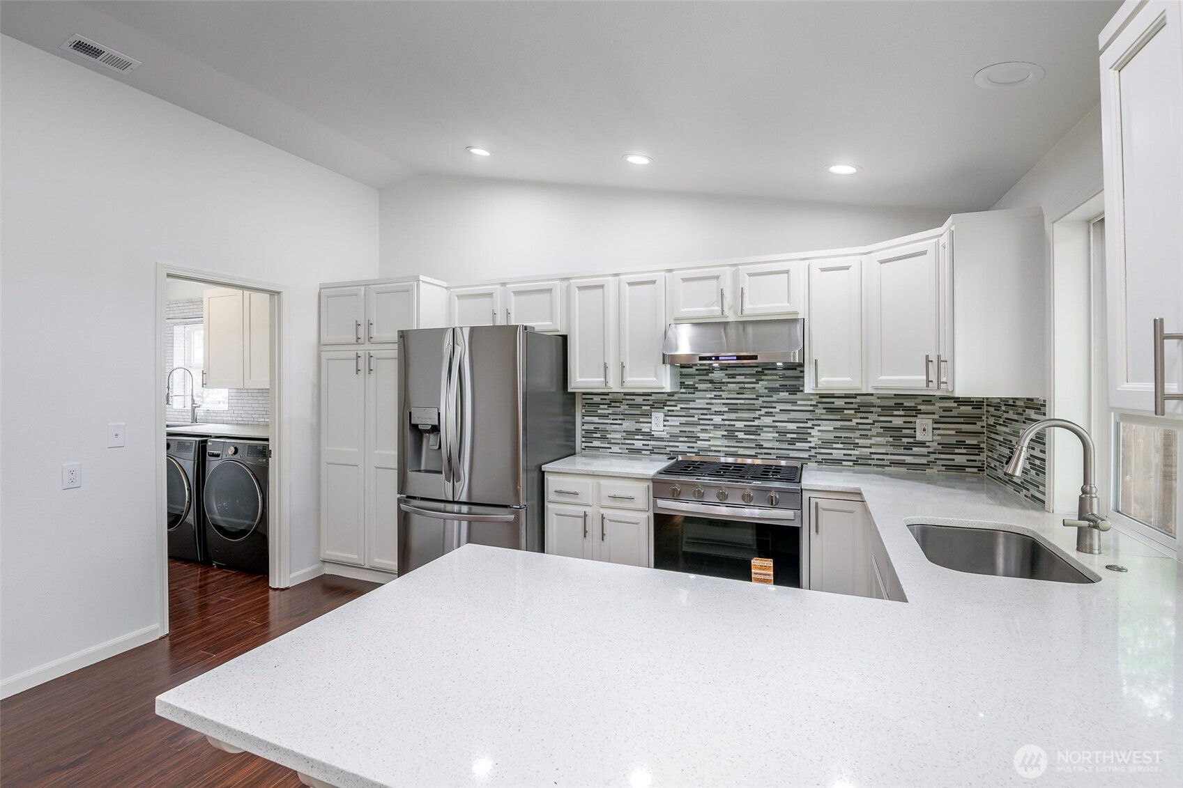 1901 12th Avenue SE Puyallup WA 98372