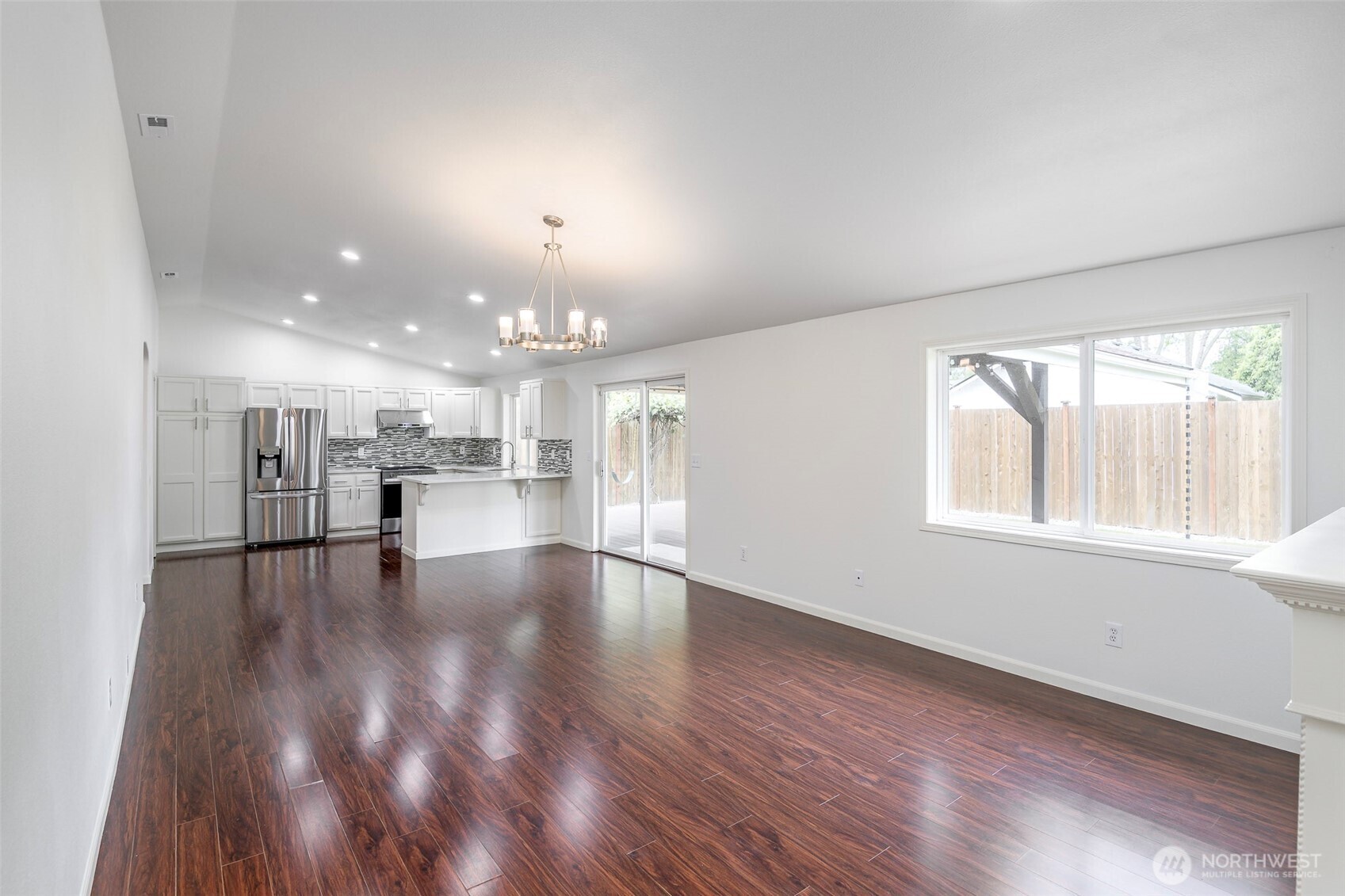 1901 12th Avenue SE Puyallup WA 98372