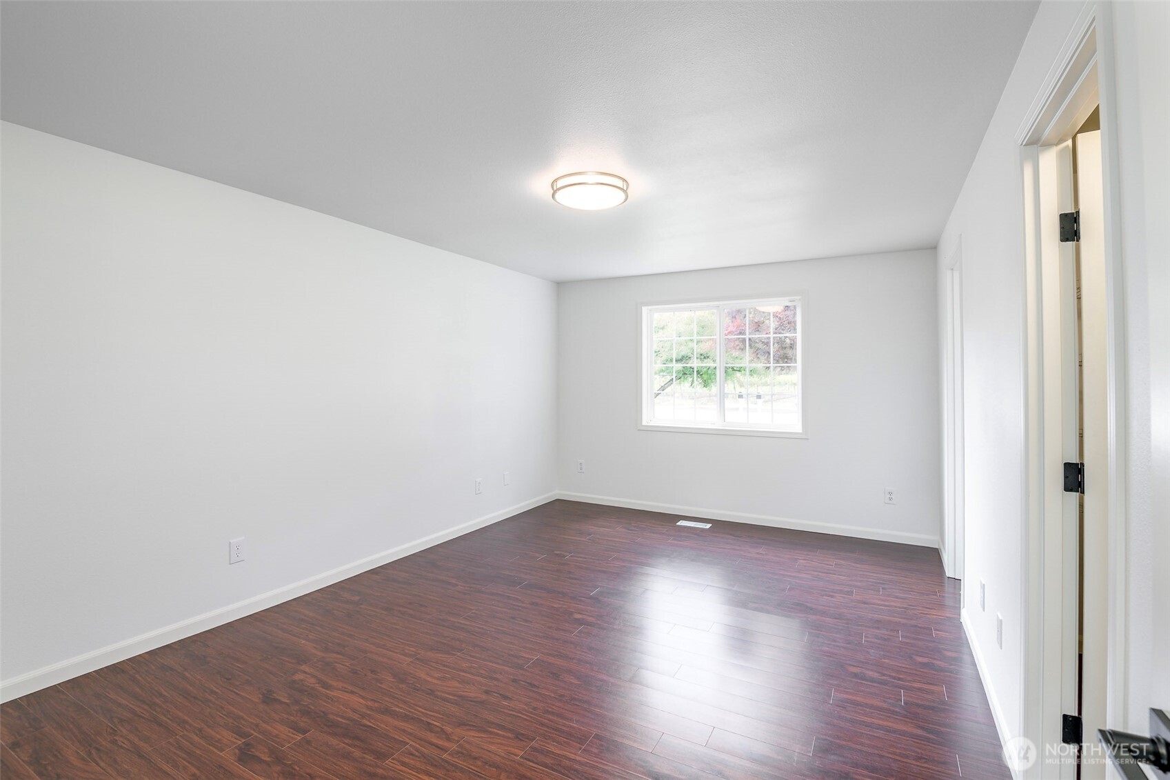 1901 12th Avenue SE Puyallup WA 98372