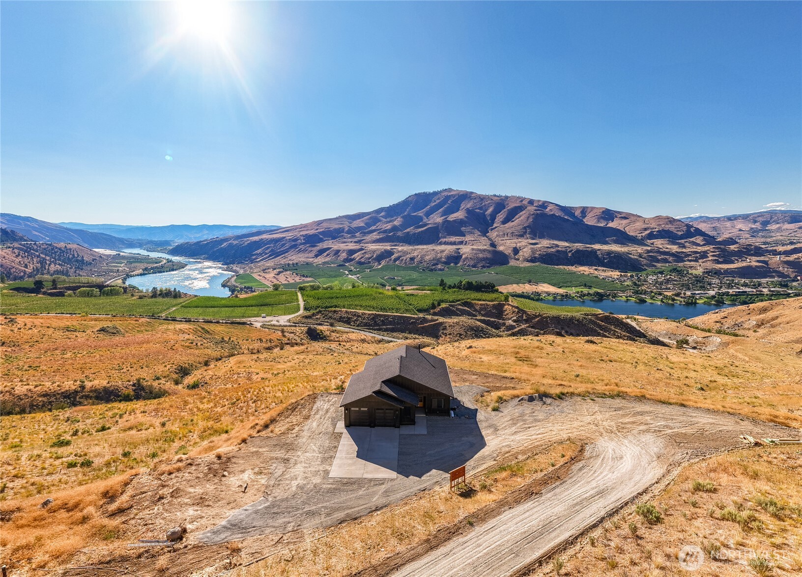 167 Chelan Hills Acres Orondo WA 98843