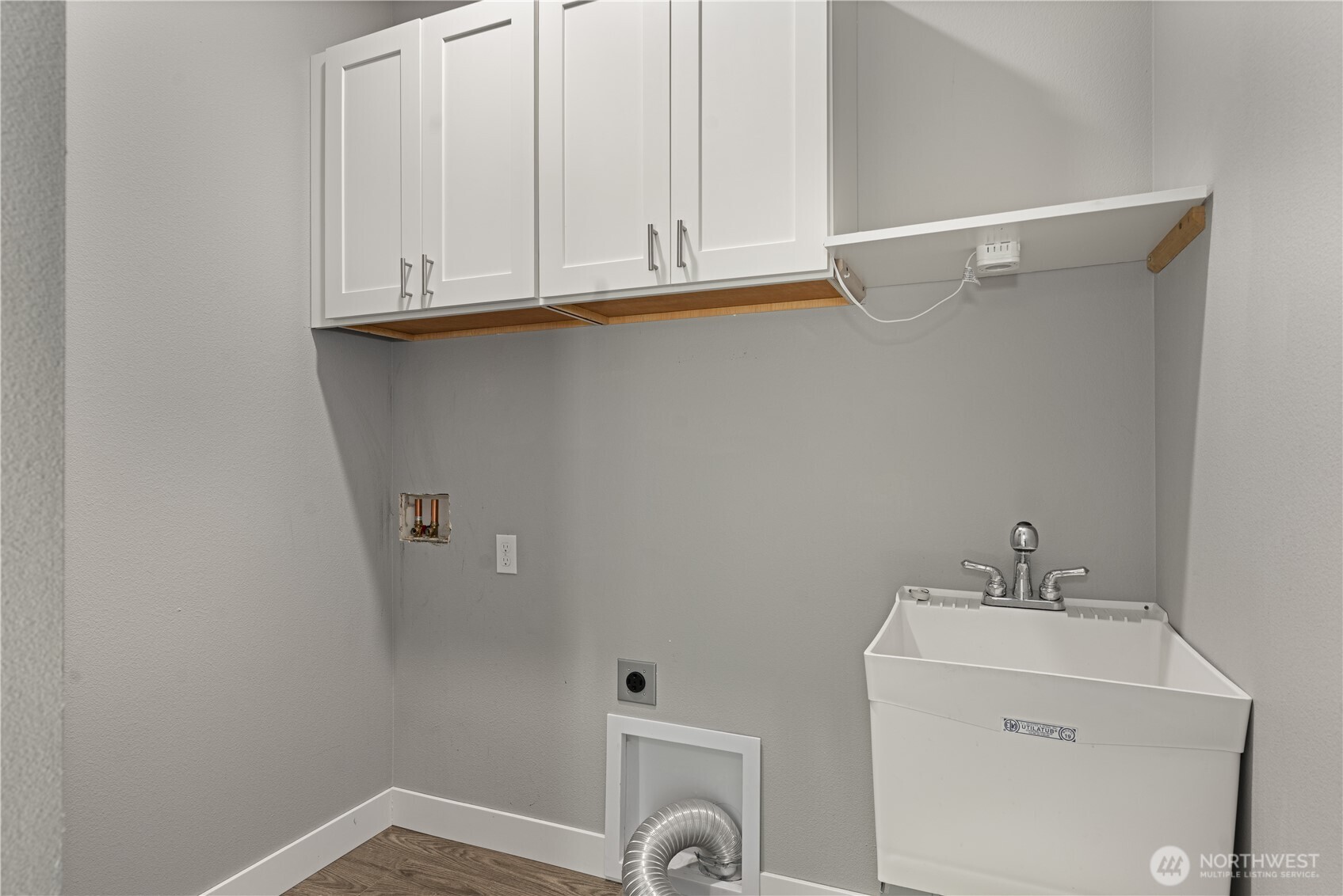 1253 Beach Drive E Port Orchard WA 98366