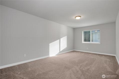 17643 Loop Lane SE Yelm WA 98597