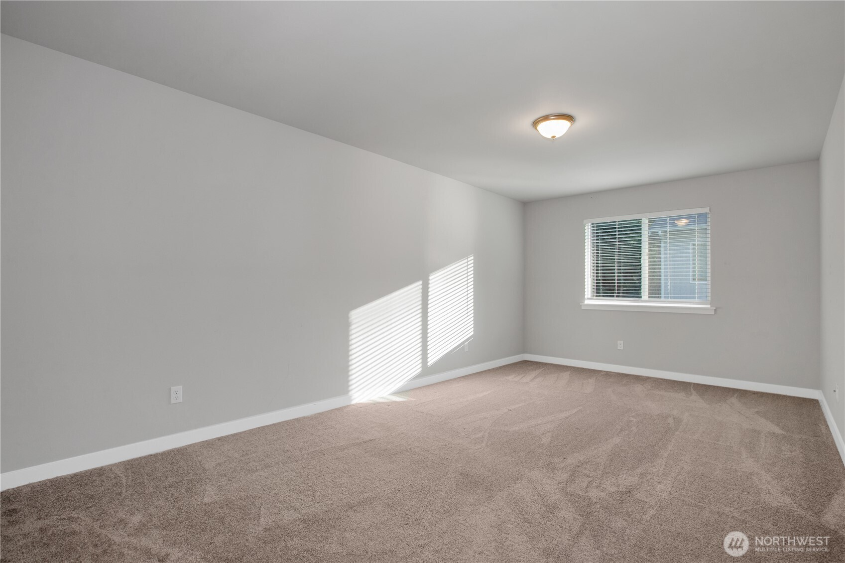 17643 Loop Lane SE Yelm WA 98597