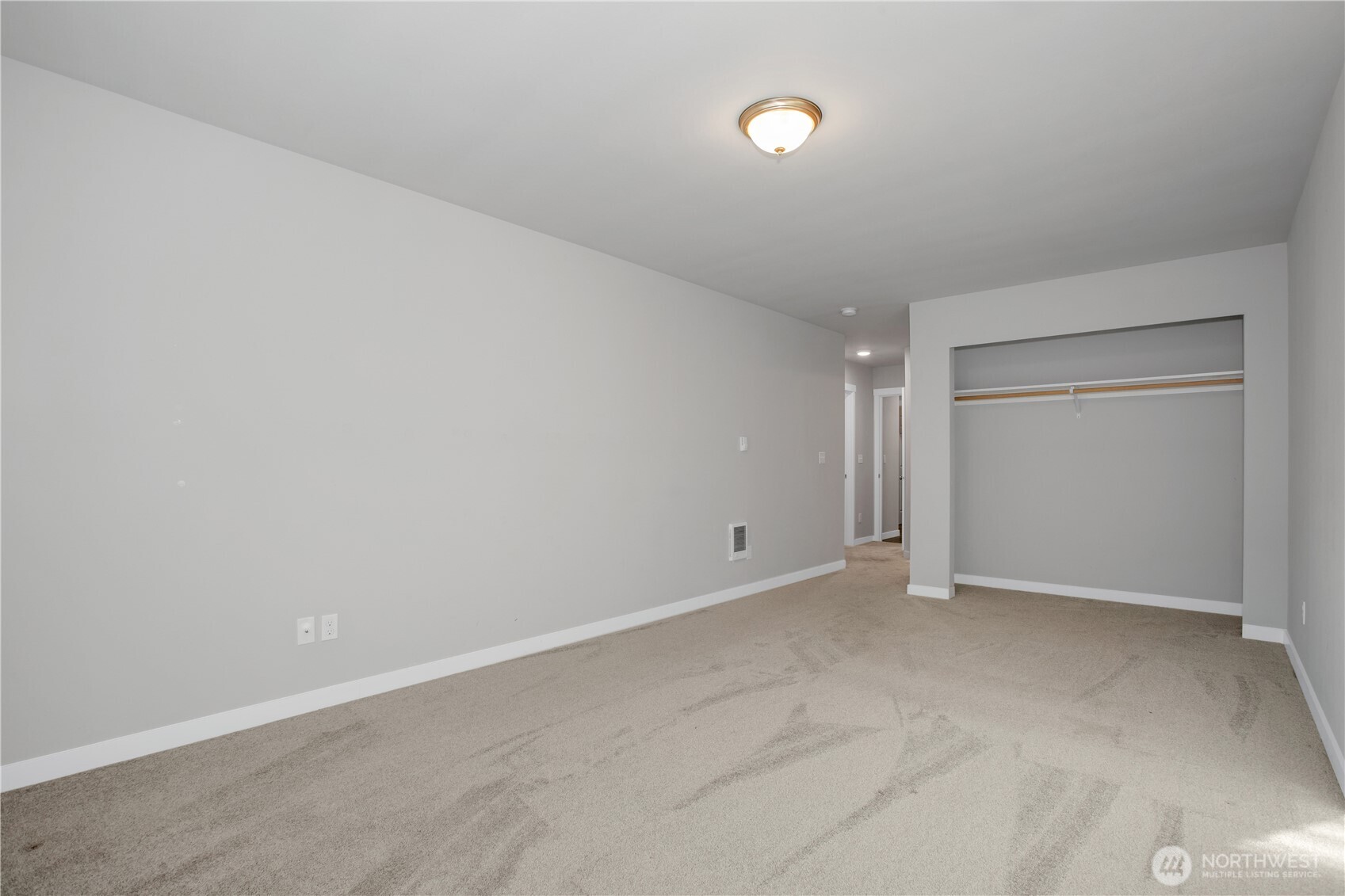 17643 Loop Lane SE Yelm WA 98597