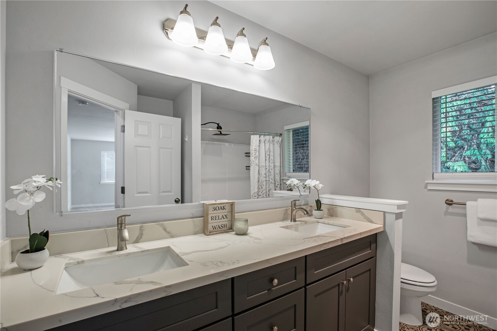 17643 Loop Lane SE Yelm WA 98597