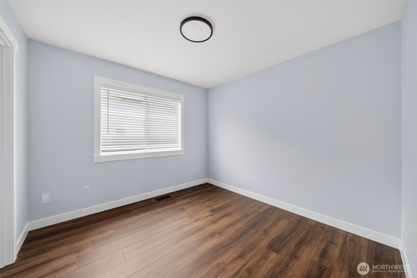 2807 V Court SE Auburn WA 98002