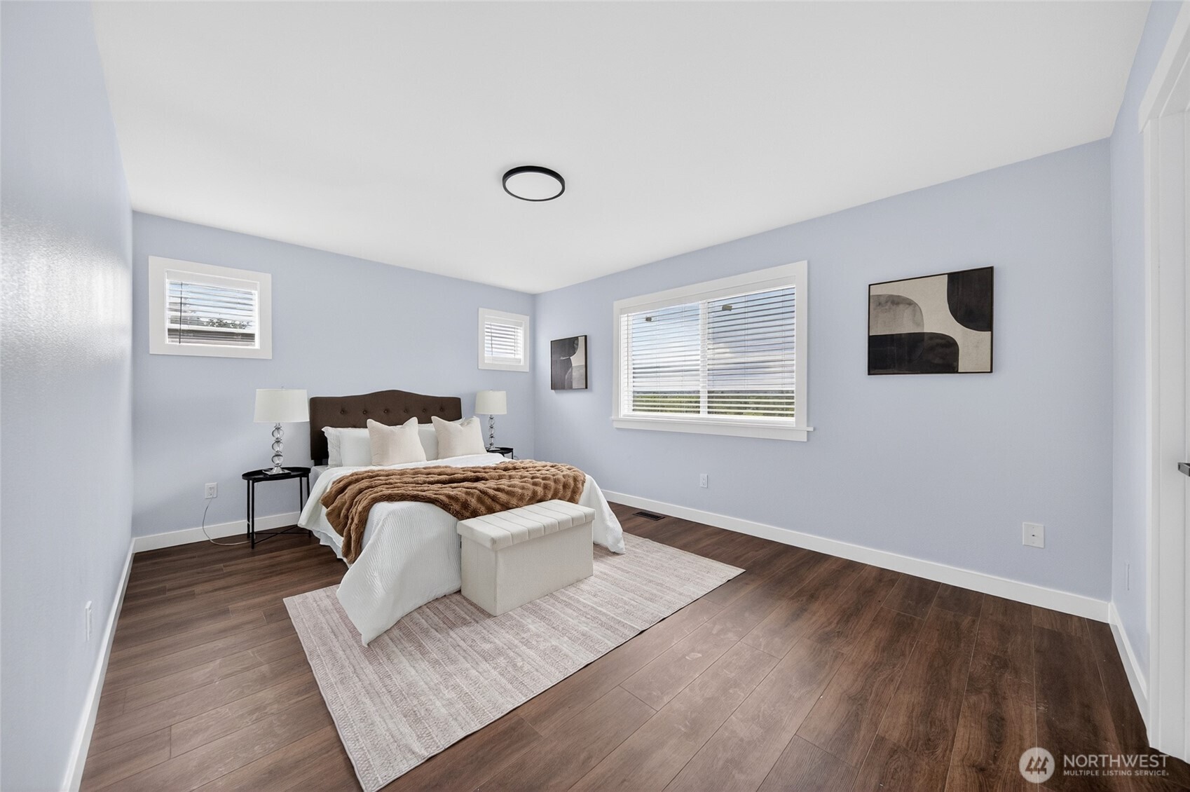 2807 V Court SE Auburn WA 98002