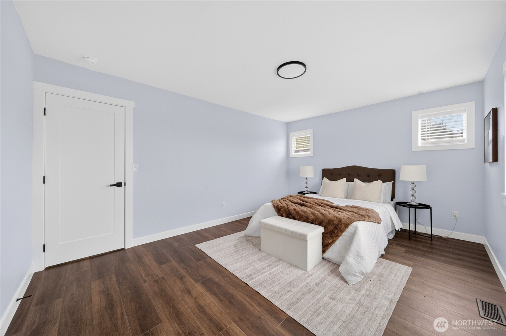 2807 V Court SE Auburn WA 98002