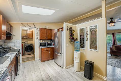 2431 S 371st Street Federal Way WA 98003