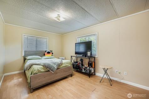 2431 S 371st Street Federal Way WA 98003