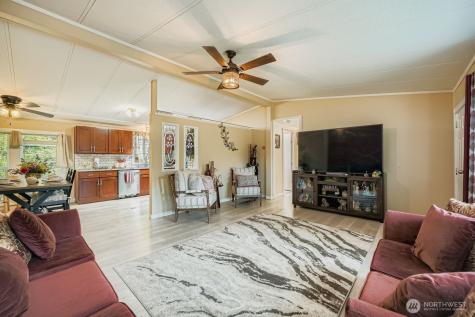 2431 S 371st Street Federal Way WA 98003