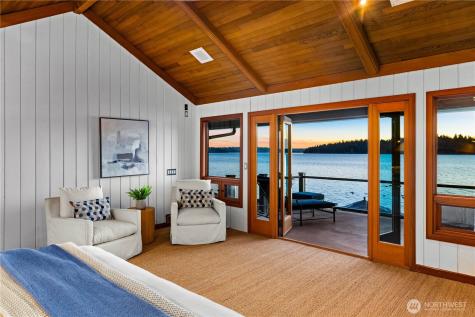 18 Holly Lane Mercer Island WA 98040