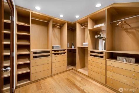 18 Holly Lane Mercer Island WA 98040