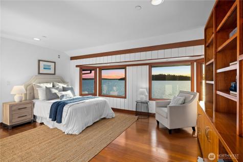 18 Holly Lane Mercer Island WA 98040