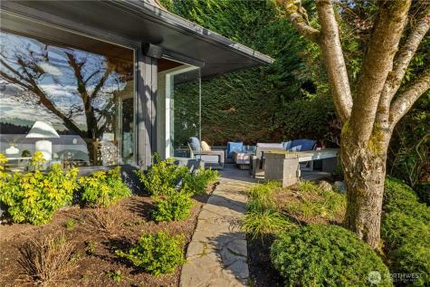 18 Holly Lane Mercer Island WA 98040