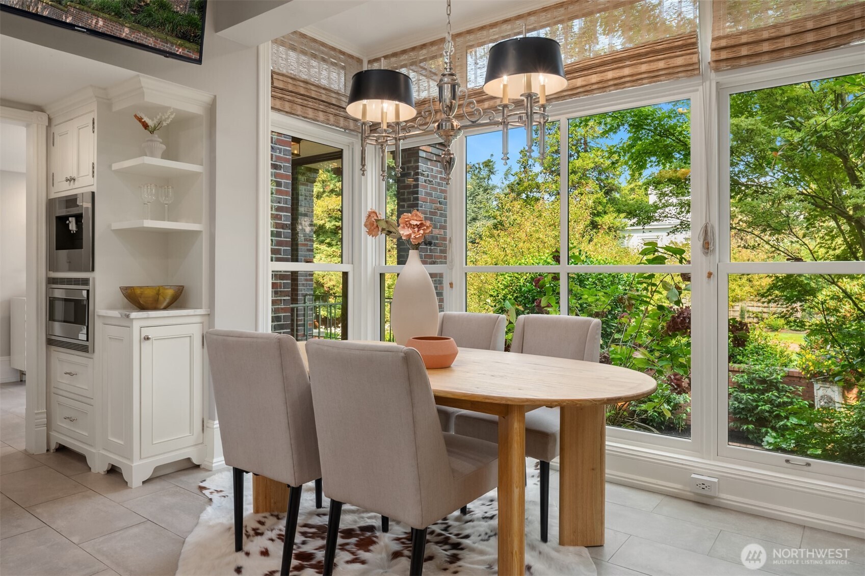 718 E Aloha Street Seattle WA 98102
