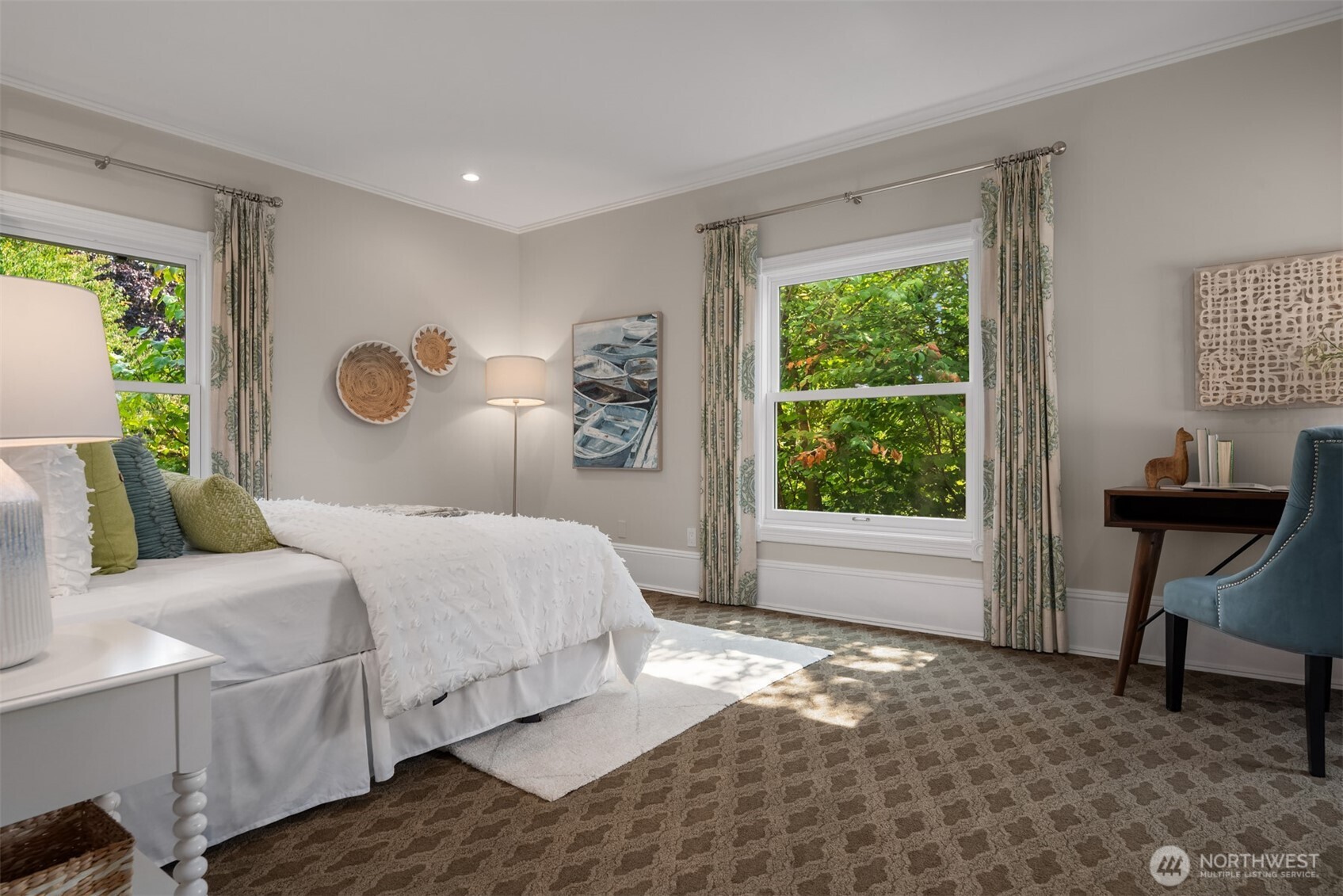 718 E Aloha Street Seattle WA 98102