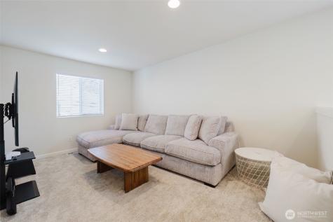 10377 Chimes Place NW Bremerton WA 98311