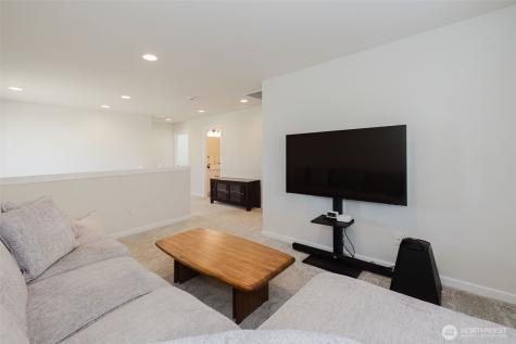 10377 Chimes Place NW Bremerton WA 98311
