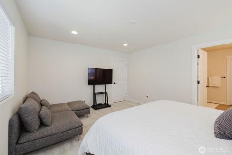 10377 Chimes Place NW Bremerton WA 98311