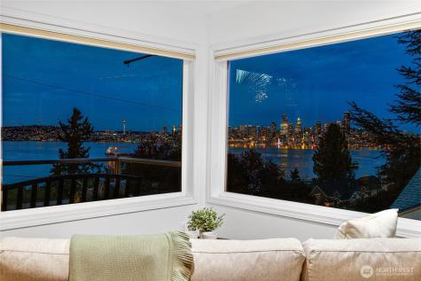 4057 SW Holgate Street Seattle WA 98116